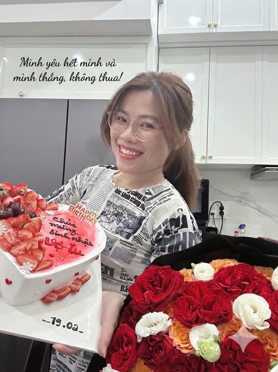 Ms Anna Hoàng Huyền với thông điệp Mình yêu hết mình và mình thắng, không thua